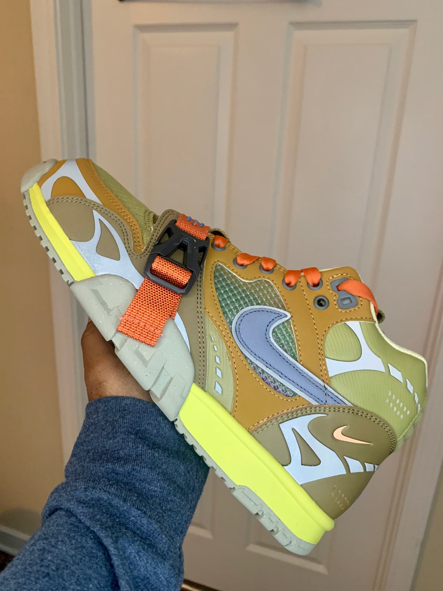 AIR TRAINER 1 'CORIANDER'