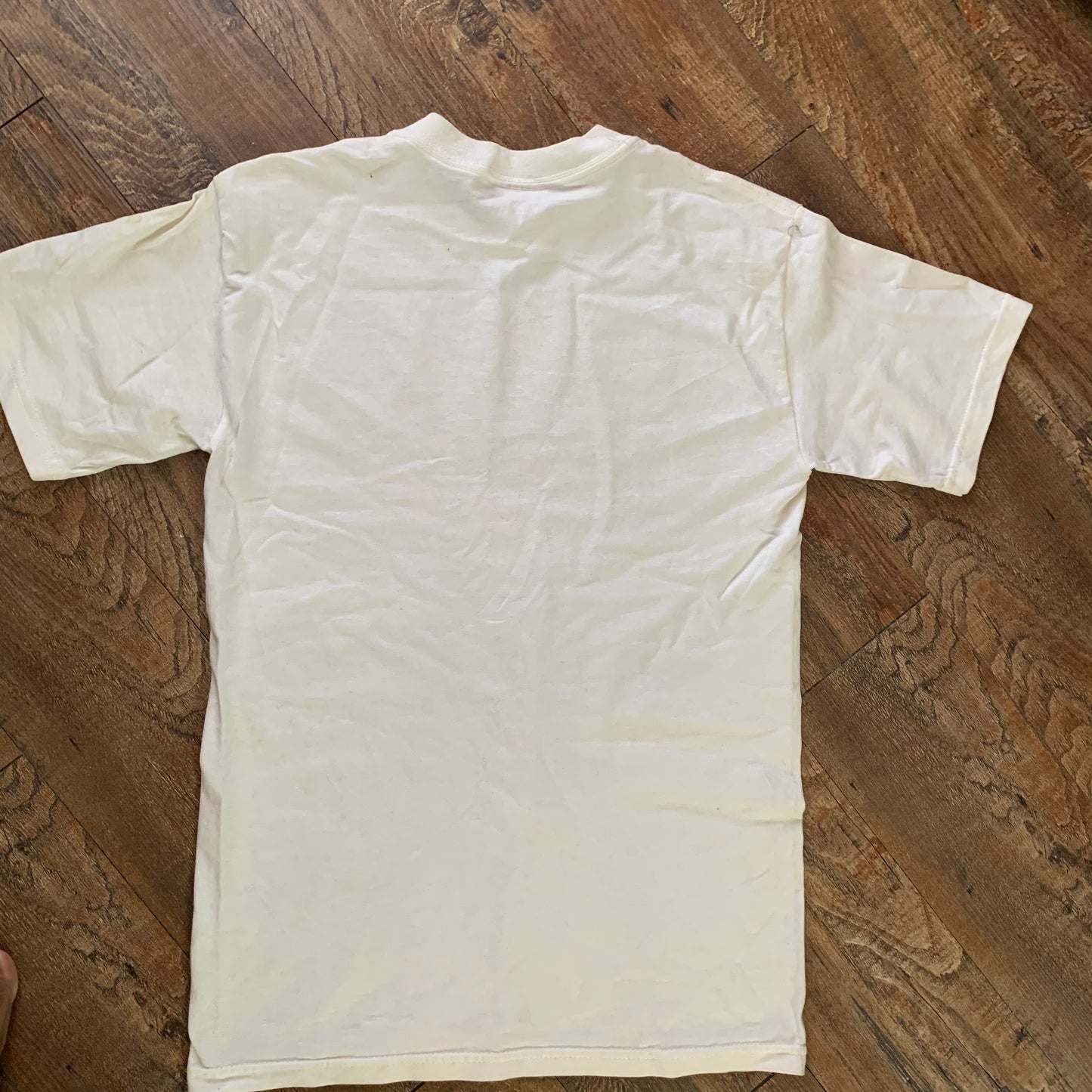 Neal Darnell's autographed race Truck Vintage tee