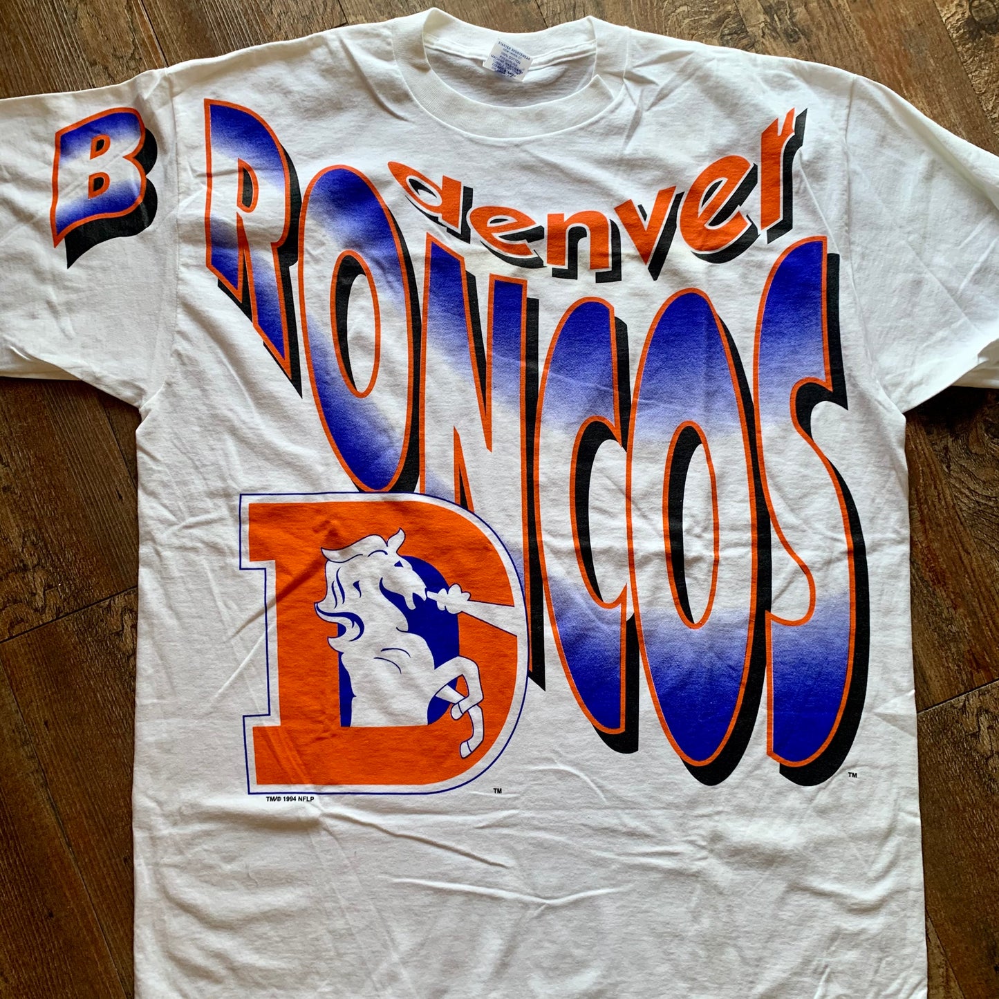 Vintage Starter Denver Broncos NFL T-shirt