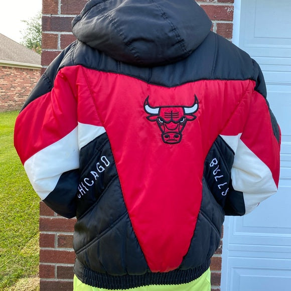 Vintage 90s Proplayer Chicago Bulls NBA jacket