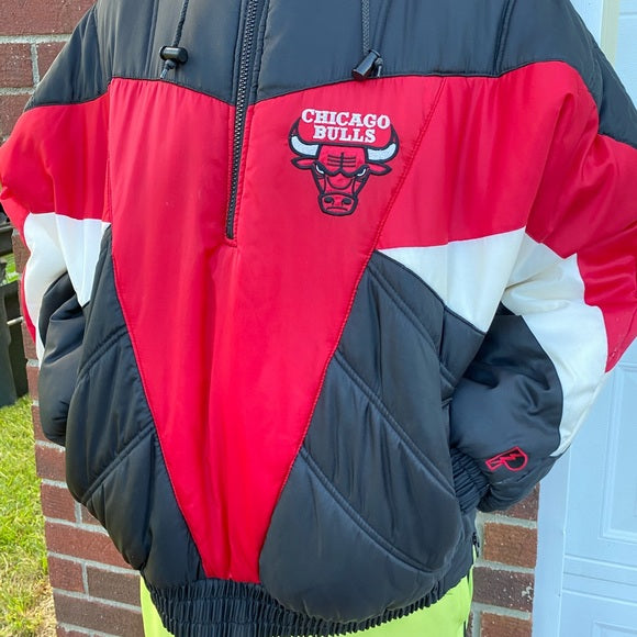 Vintage 90s Proplayer Chicago Bulls NBA jacket