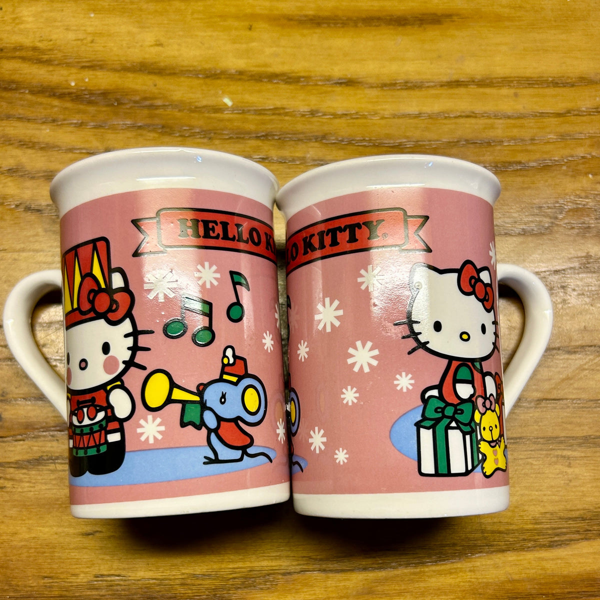 Sanrio Hello Kitty Coffee Mugs Set of 2 Pink Holiday Christmas Ceramic Cups 2013