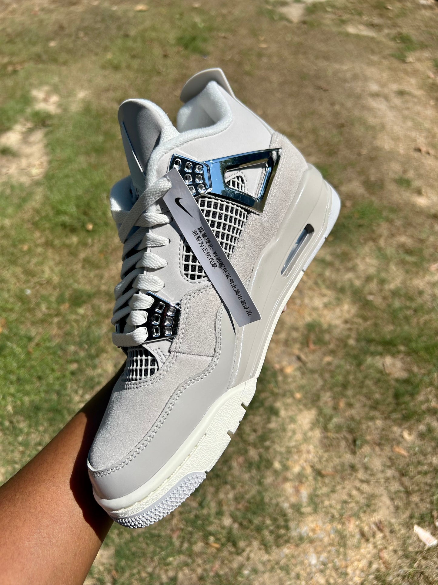 WMNS AIR JORDAN 4 RETRO 'FROZEN MOMENTS'