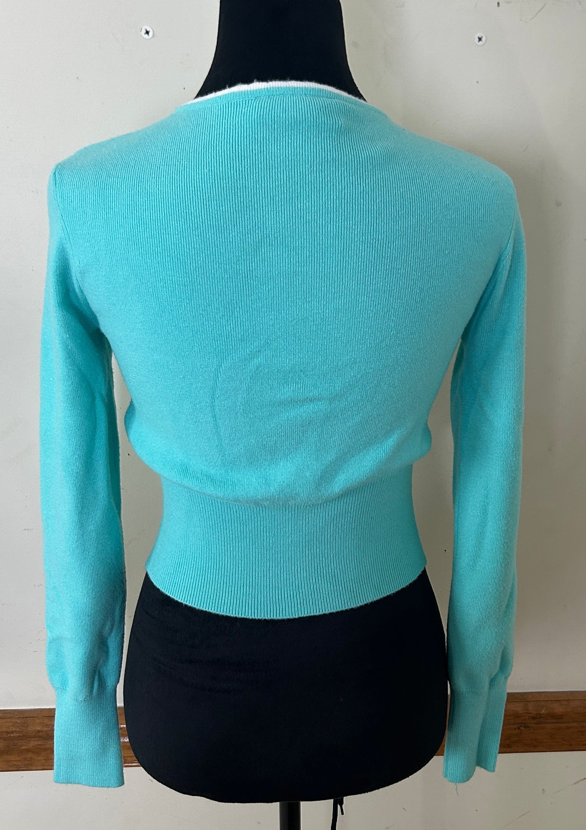 Forever 21 Hello Kitty Cropped Cardigan Sz S Teal Knit 50th Anniversary