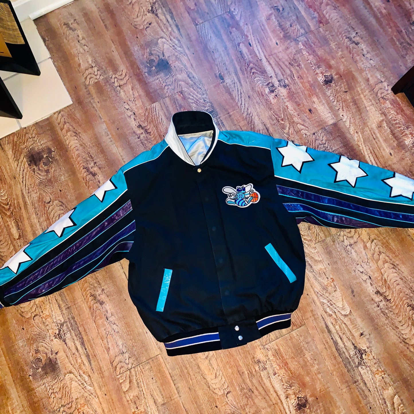 Vintage Charlotte Hornets Jeff Hamilton Leather Jacket – SRKilla