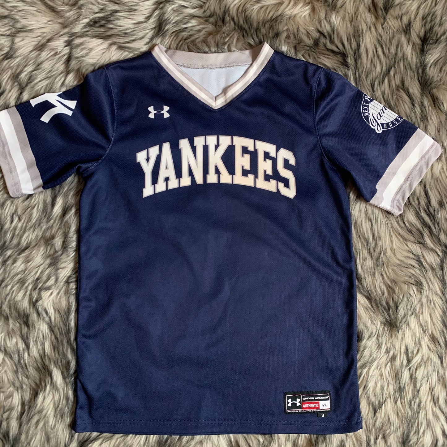 Under Armour youth New York Yankees baseball Jersey
